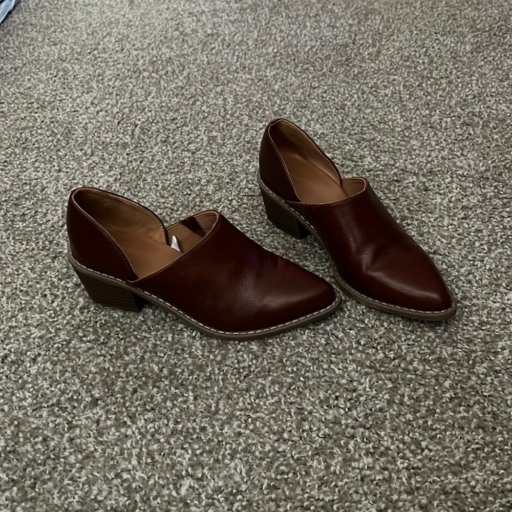 Universal Thread Booties